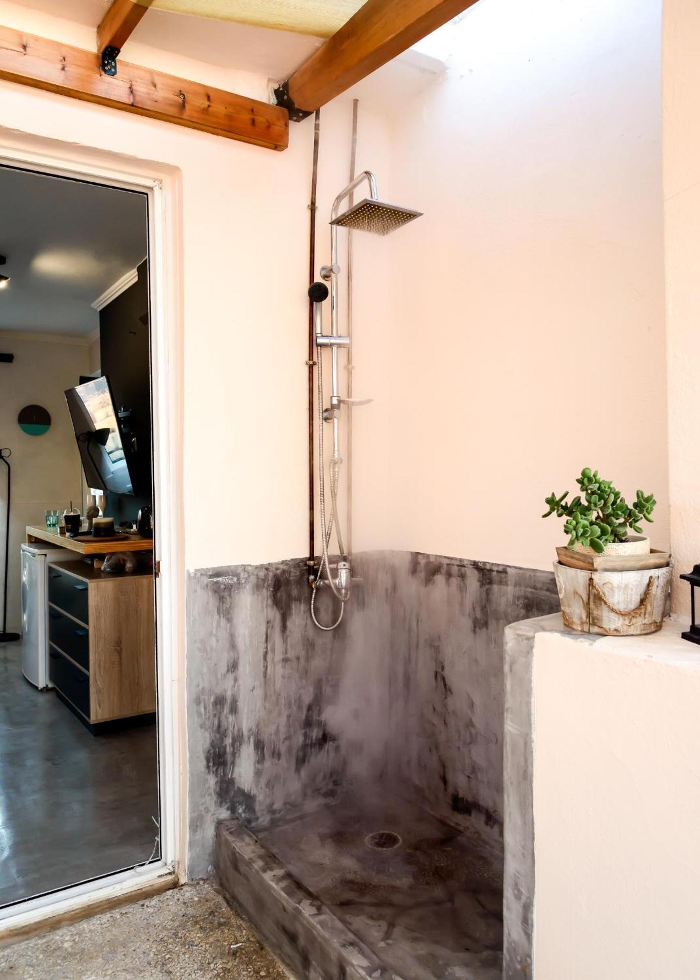 Lucy In The Sky With Diamonds Apartment Kalamata Ngoại thất bức ảnh